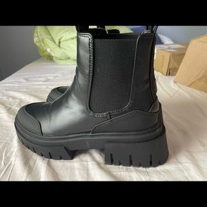 Zara ankle black boots size 8